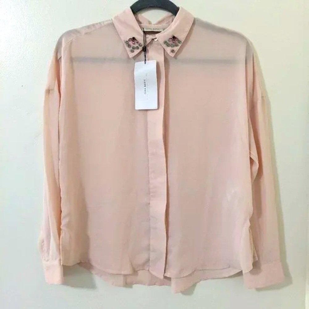 Zara pink blouse with gemstone collar